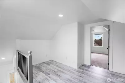 9402 Portland Avenue E, Tacoma, WA 98445 - Photo 23