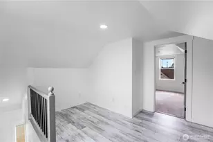 9402 Portland Ave E, Tacoma, WA 98445 - Photo 23