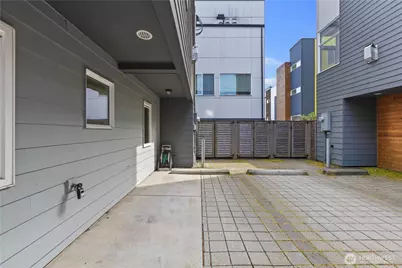 6735 Alonzo Avenue NW #A, Seattle, WA 98117 - Photo 33