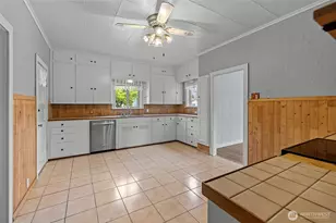428 Jameson St, Sedro Woolley, WA 98284 - Photo 15