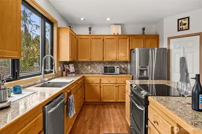 15902 65th Street Ct E, Sumner, WA 98390 - Photo 17