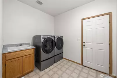 15902 65th Street Ct E, Sumner, WA 98390 - Photo 23