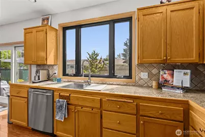 15902 65th Street Ct E, Sumner, WA 98390 - Photo 19