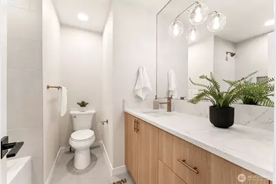 3449 California Avenue SW #2, Seattle, WA 98116 - Photo 19