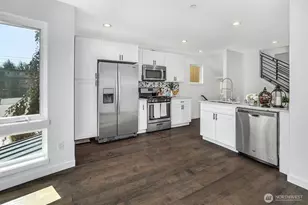 7526 43rd Ave S, Seattle, WA 98118 - Photo 7