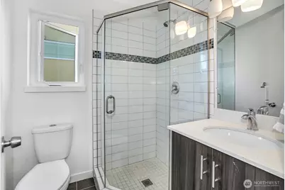 7526 43rd Avenue S, Seattle, WA 98118 - Photo 17