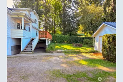 612 S 160th Street, Burien, WA 98148 - Photo 5