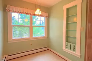 612 S 160th St, Burien, WA 98148 - Photo 13