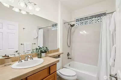 13443 Mahonia Place NE, Redmond, WA 98053 - Photo 19