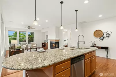 13443 Mahonia Place NE, Redmond, WA 98053 - Photo 9