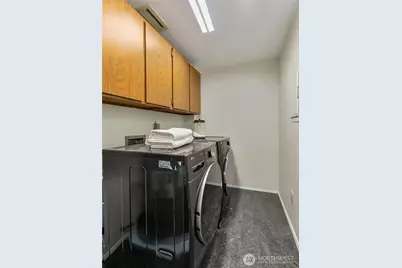 2728 Fairview Avenue E #102, Seattle, WA 98102 - Photo 23