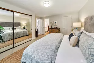 2728 Fairview Ave E, Seattle, WA 98102 - Photo 19