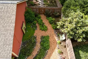 11837 Venice Loop NE, Bainbridge Island, WA 98110 - Photo 29