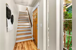 11837 Venice Loop NE, Bainbridge Island, WA 98110 - Photo 5