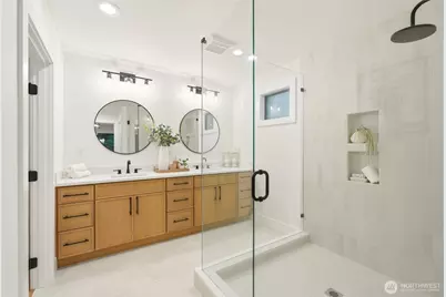 4705 119th Avenue SE, Bellevue, WA 98006 - Photo 23