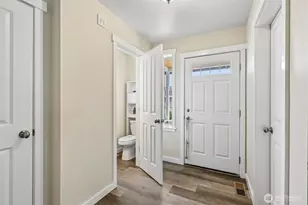 626 Stacey Pl, Sedro Woolley, WA 98284 - Photo 3