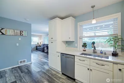 16204 93rd Street E, Sumner, WA 98390 - Photo 13