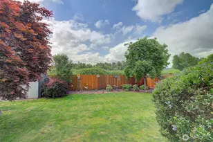 16204 93rd St E, Sumner, WA 98390 - Photo 27