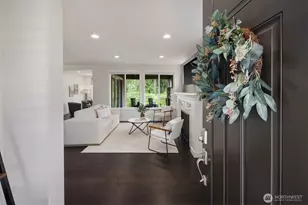 18926 141st St E, Bonney Lake, WA 98391 - Photo 3
