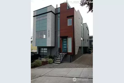 2337 W Plymouth Street, Seattle, WA 98199 - Photo 1