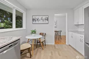 317 145th Ave NE, Bellevue, WA 98007 - Photo 9