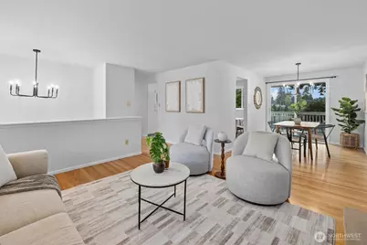 317 145th Avenue NE, Bellevue, WA 98007 - Photo 3