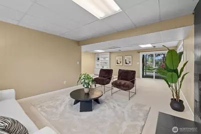 317 145th Avenue NE, Bellevue, WA 98007 - Photo 21
