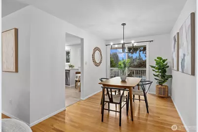 317 145th Avenue NE, Bellevue, WA 98007 - Photo 5