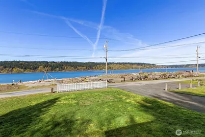 27830 Manzanita Beach Road SW, Vashon, WA 98070 - Photo 35