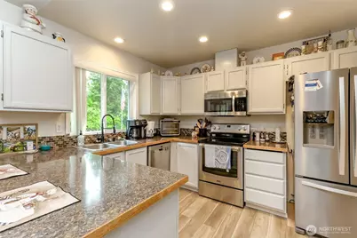 19113 21st Street SW, Longbranch, WA 98349 - Photo 7