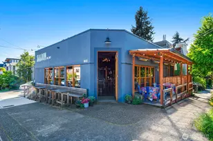 4118 Burke Ave N, Seattle, WA 98103 - Photo 25