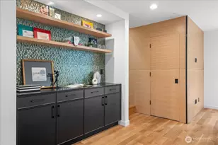 4118 Burke Ave N, Seattle, WA 98103 - Photo 11
