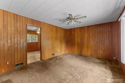 2709 N Street SE, Auburn, WA 98002 - Photo 9