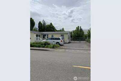6310 18th Street E, Fife, WA 98424 - Photo 3