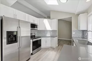 6813 81st Ave NW, Gig Harbor, WA 98335 - Photo 7