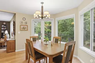 25812 SE 41st St, Sammamish, WA 98029 - Photo 13
