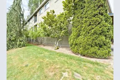 18523 68th Avenue NE #102, Kenmore, WA 98028 - Photo 17