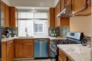 434 S 156th St, Burien, WA 98148 - Photo 9