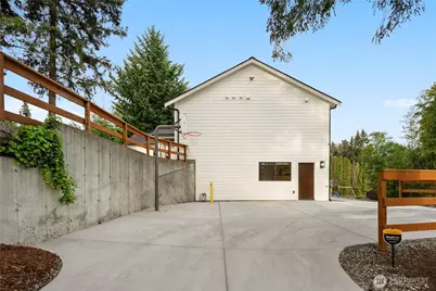 11016 46th Street E, Edgewood, WA 98372 - Photo 5