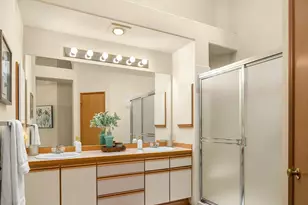 611 S 32nd St, Renton, WA 98055 - Photo 25