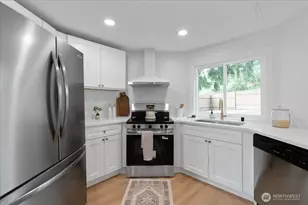 7410 Old Military Rd, Bremerton, WA 98311 - Photo 13