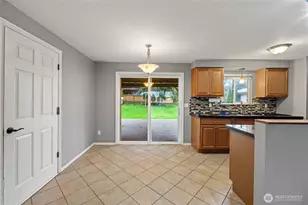 2008 Pacific Pl, Mount Vernon, WA 98273 - Photo 9