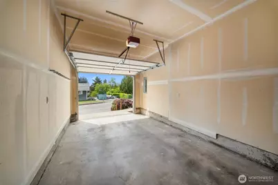 312 G Street SW #A, Olympia, WA 98512 - Photo 29