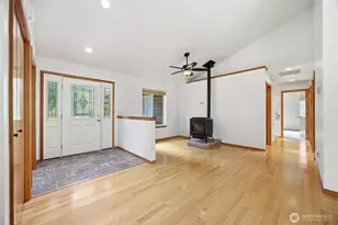 42809 Rivers Edge Ct, Concrete, WA 98237 - Photo 7
