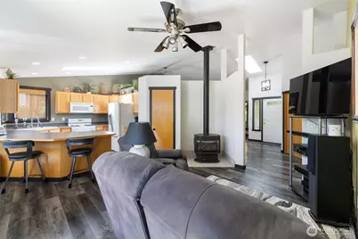 6011 205th Avenue E, Bonney Lake, WA 98391 - Photo 25