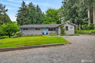 1300 Woodland Dr, Mount Vernon, WA 98274 - Photo 1
