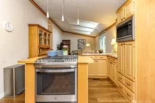 24058 222nd Ave SE, Maple Valley, WA 98038 - Photo 9