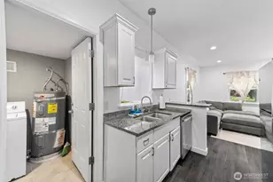 3605 S Cushman Ave, Tacoma, WA 98418 - Photo 7