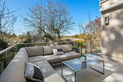 4721 45th Avenue NE, Seattle, WA 98105 - Photo 9