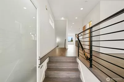 221 NW 50th Street, Seattle, WA 98107 - Photo 3